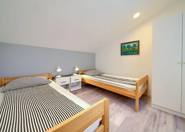 With Parking Space Njivice, Krk - 20898 *