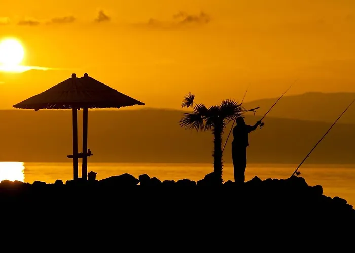 Apartamento With Parking Space Njivice, Krk - 20898