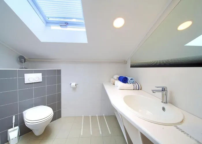 With Parking Space Njivice, Krk - 20898 * Njivice